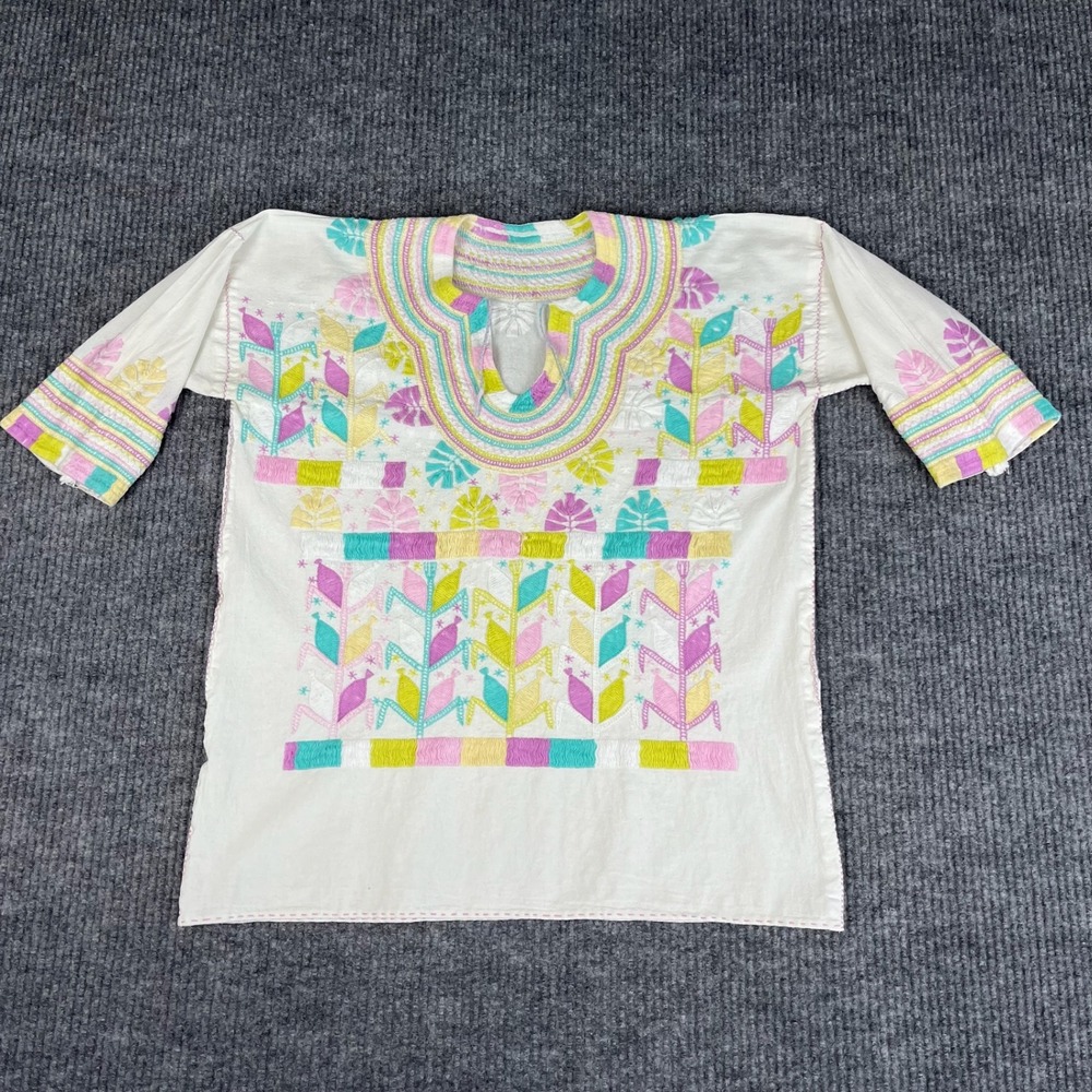 Vtg 70s Hand Embroidered Huipil Tunic Top Womens L Pastel Floral Folk Art Boho